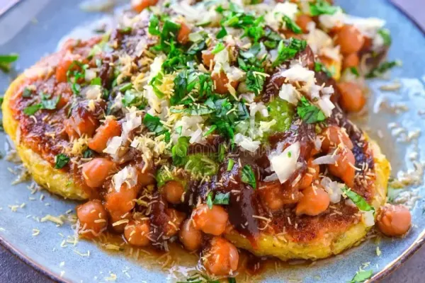 Aloo Tikki Chaat